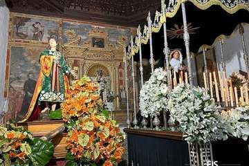  Los pasos de la procesión del Viernes Santo, listos ya en la Basílica de Telde/TA.